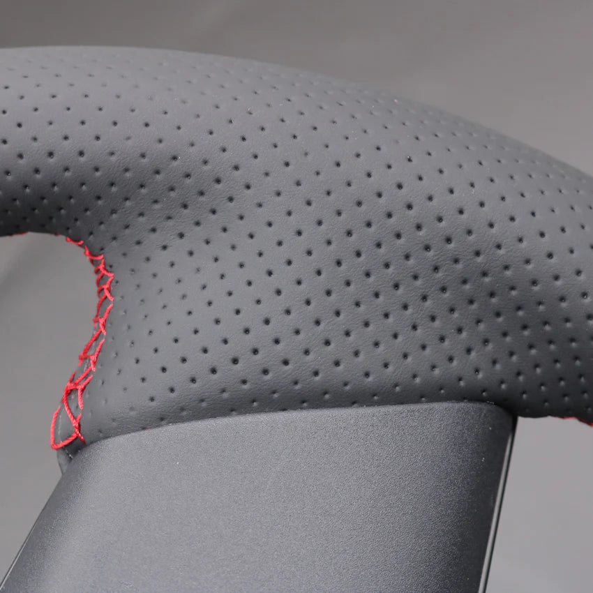 Steering Wheel Cover for Toyota Innova 2020-2023