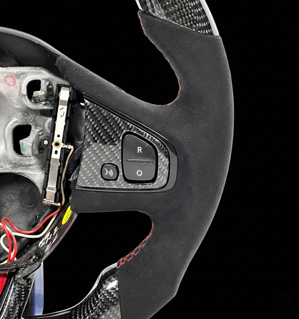 Custom Steering Wheel For Renault Clio 4 (2016+)